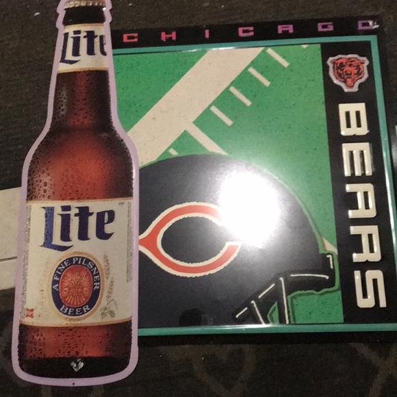 COPY - Old miller light Chicago Bear 🐻 sign